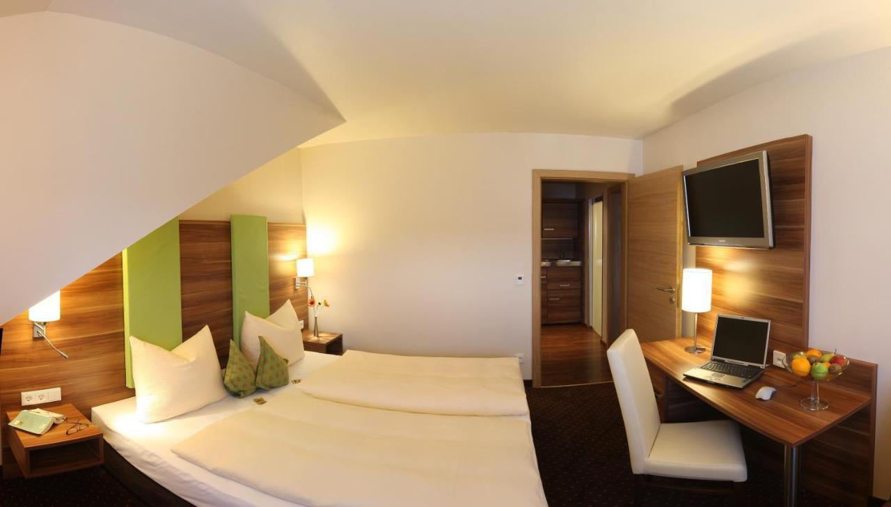 Vilstaler Hof Landgasthof & Hotel Rottersdorf Екстериор снимка